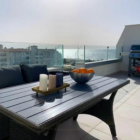 Apartamento Elegant Penthouse With Sea Views In Torrox