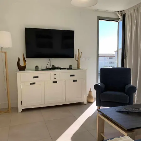 Elegant Penthouse With Sea Views In Apartment Torrox