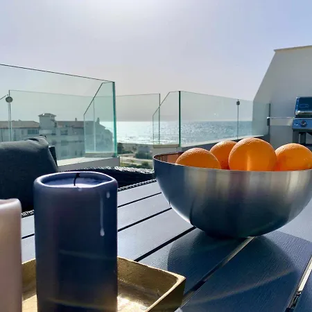 アパート Elegant Penthouse With Sea Views In *